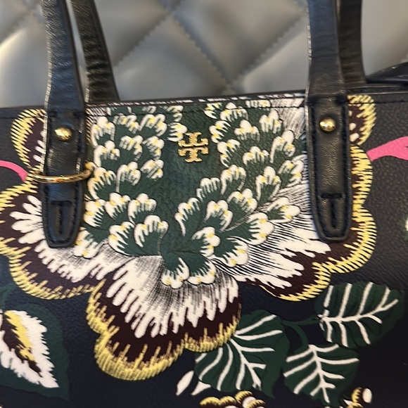 Tory Burch | Navy Happy Times Kerrington Small Zip Tote - Picture 2 of 8